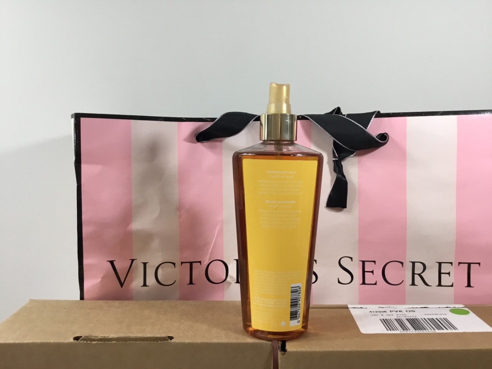 VICTORIA’S SECRET VANILLA LACE FRAGRANCE MIST 8.4 OZ FULL SIZE VINTAGE V001