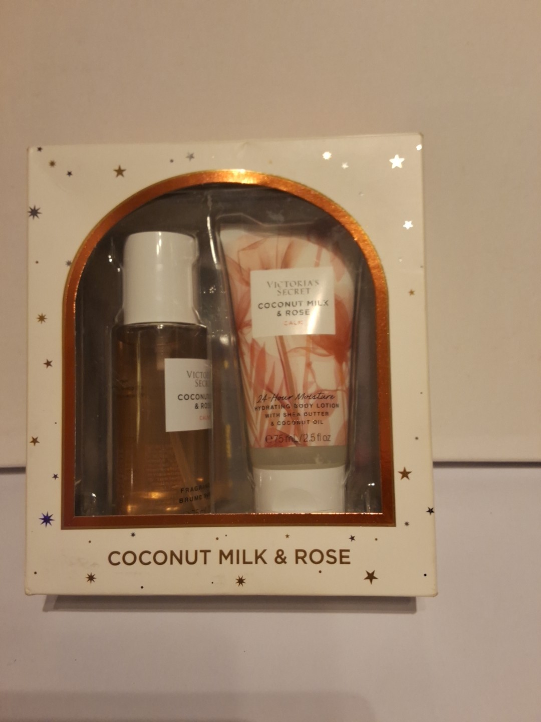 VICTORIA’S SECRET Coconut Milk & Rose Fragrance Mist & Body Lotion Gift Set!