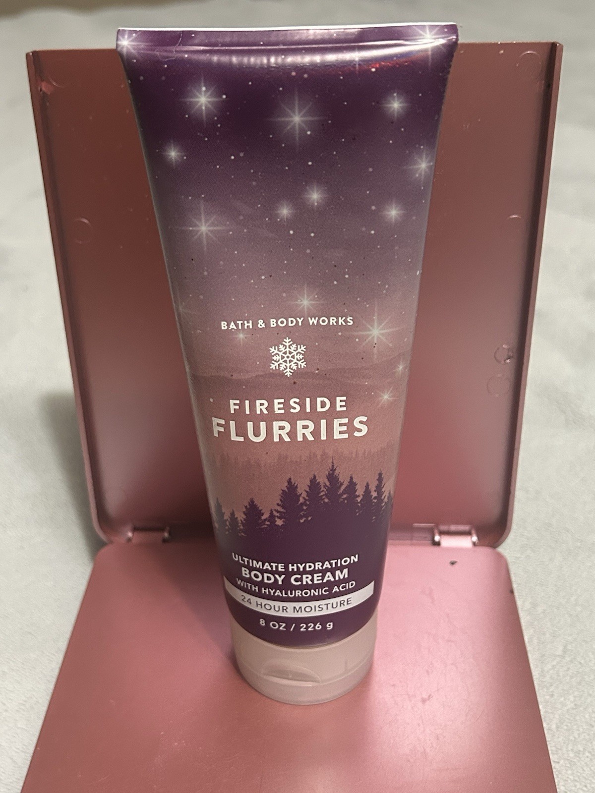 Bath & Body Works Fireside Flurries *Read Description*