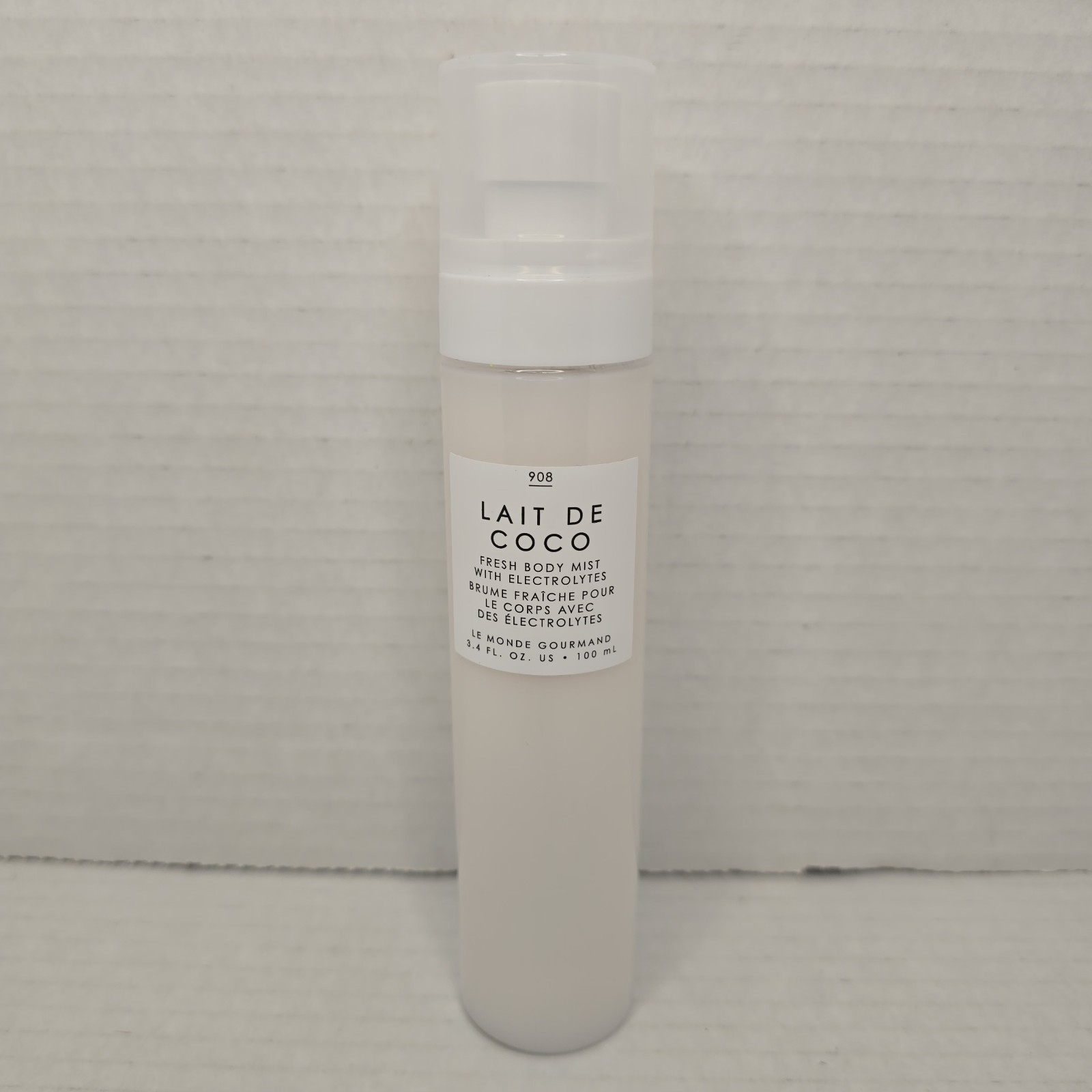 Lait De Coco Fresh Body Mist With Electrolytes Le Monde Gourmand 3.4 fl oz/100ml