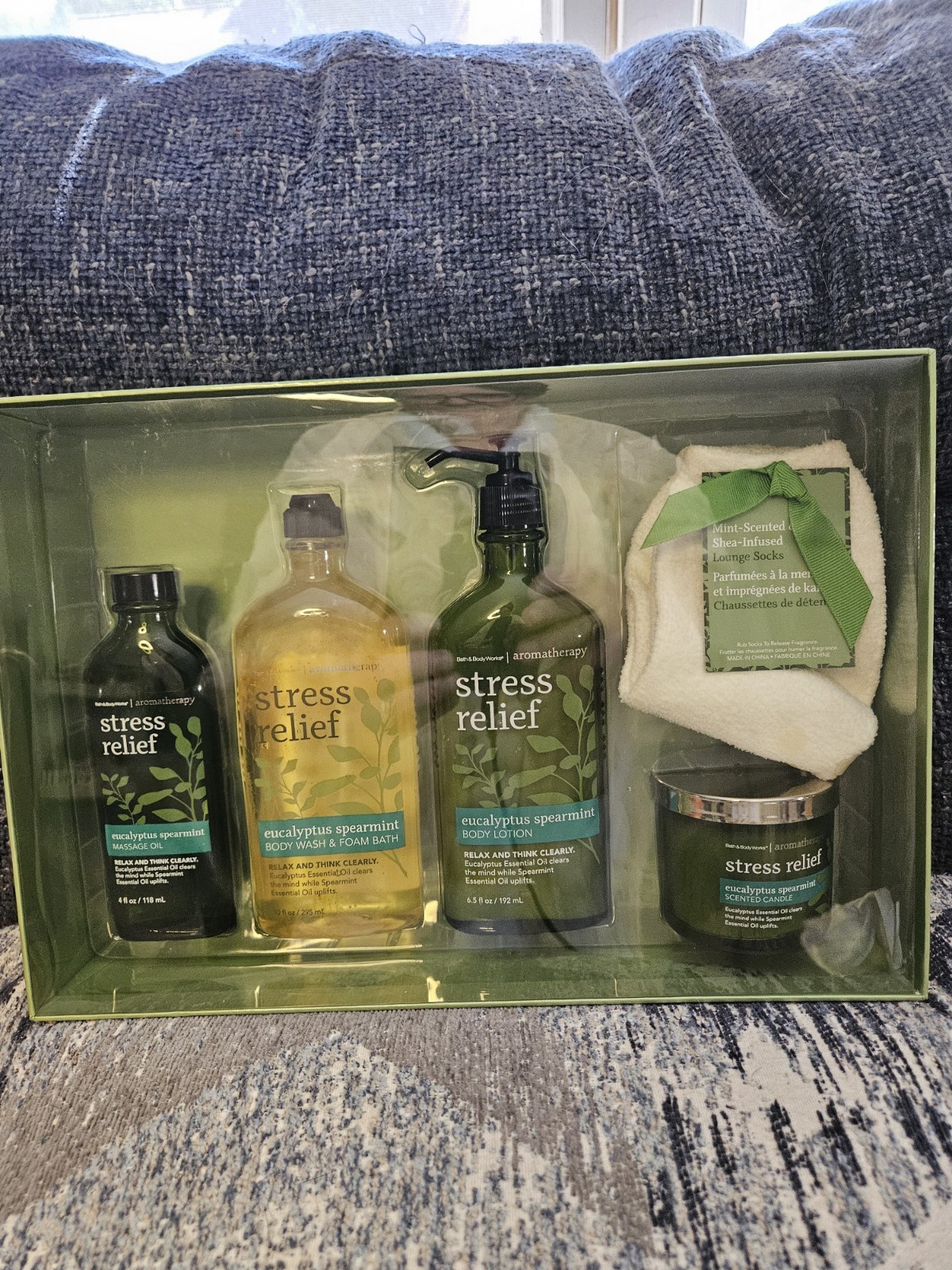 BOXED GIFT SET Bath & Body Works STRESS RELIEF EUCALYPTUS SPEARMINT FULL SIZE