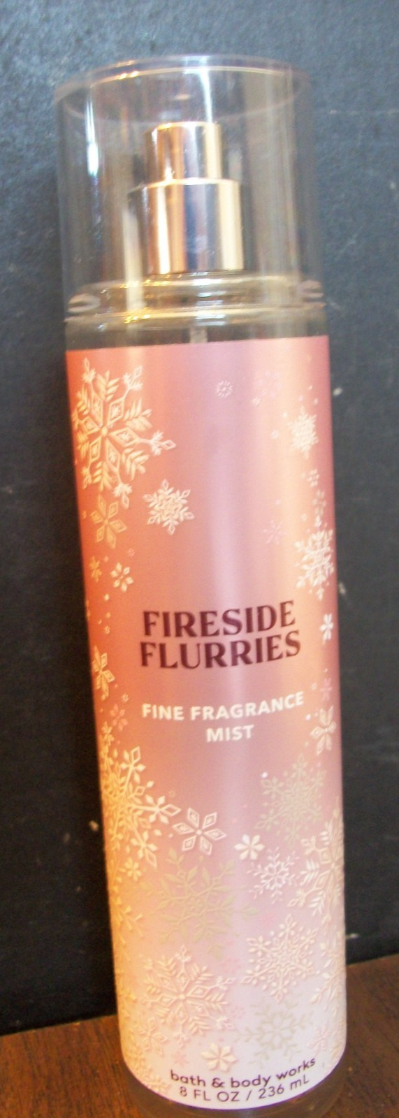 Bath & Body Works Fireside Flurries Fine Fragrance Mist 8 fl oz