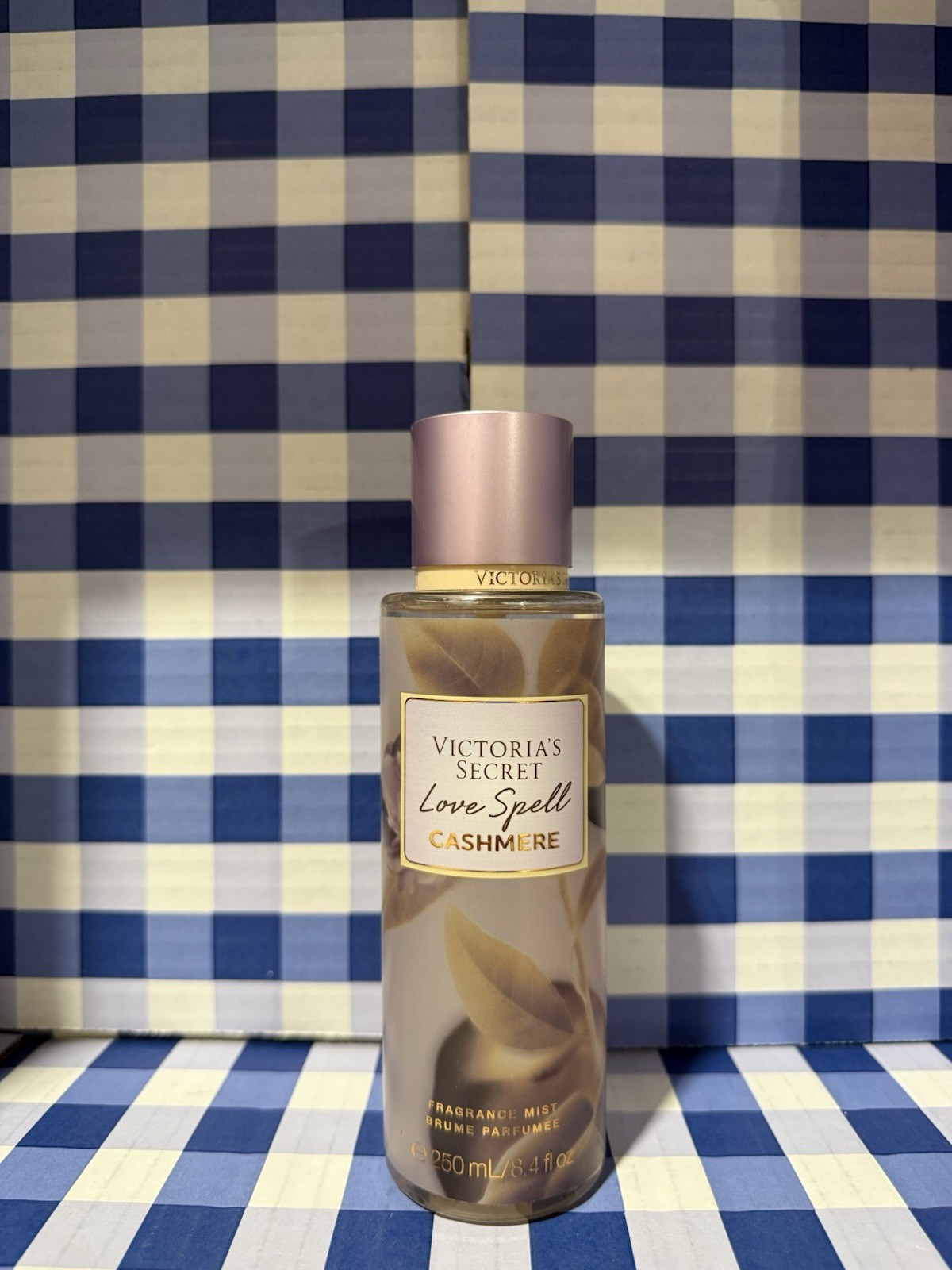 Victoria’s Secret Love Spell Cashmere Fragrance Mist 8.4 fl oz/250 mL