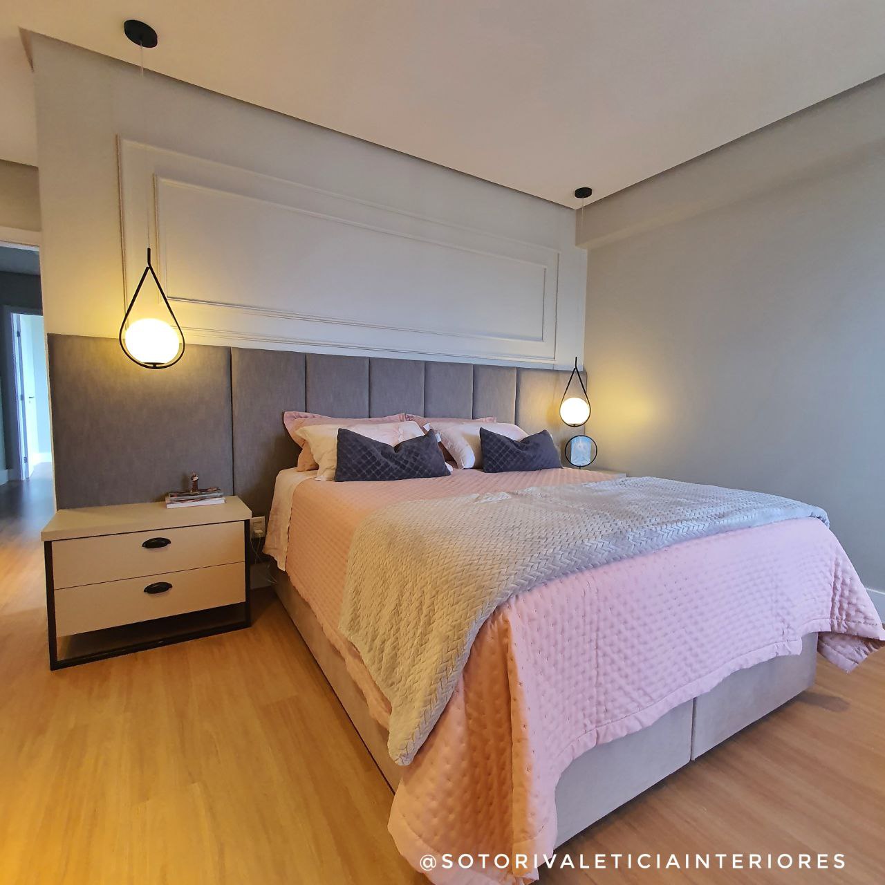 SUITE (6)